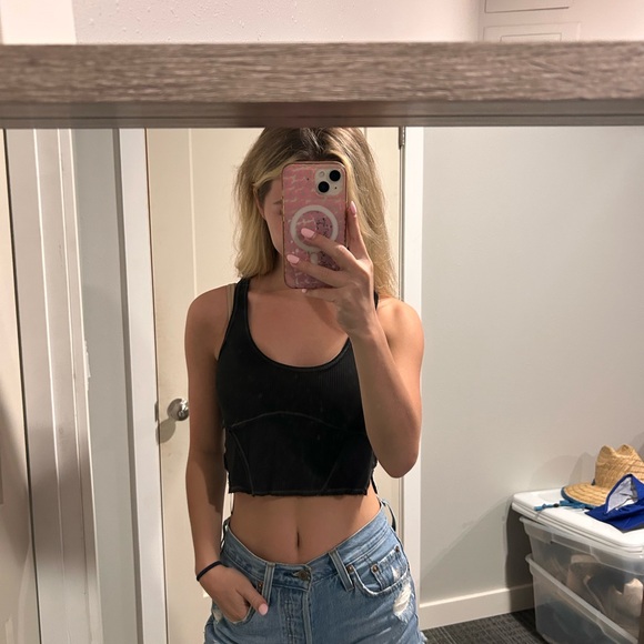 Urban Outfitters Black Fitted Crop Tank Top - Picture 1 of 3
